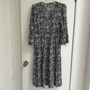 Zara XS Black and White A-line Midi Dress with Bishop Sleeves